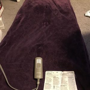 Sunbeam heated throw